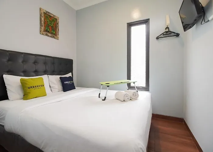 Urbanview Hotel Arafuru Residence Duren Sawit Jakarta